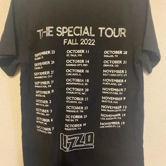 Lizzo Music Tour T-Shirt - Picture 3 of 3